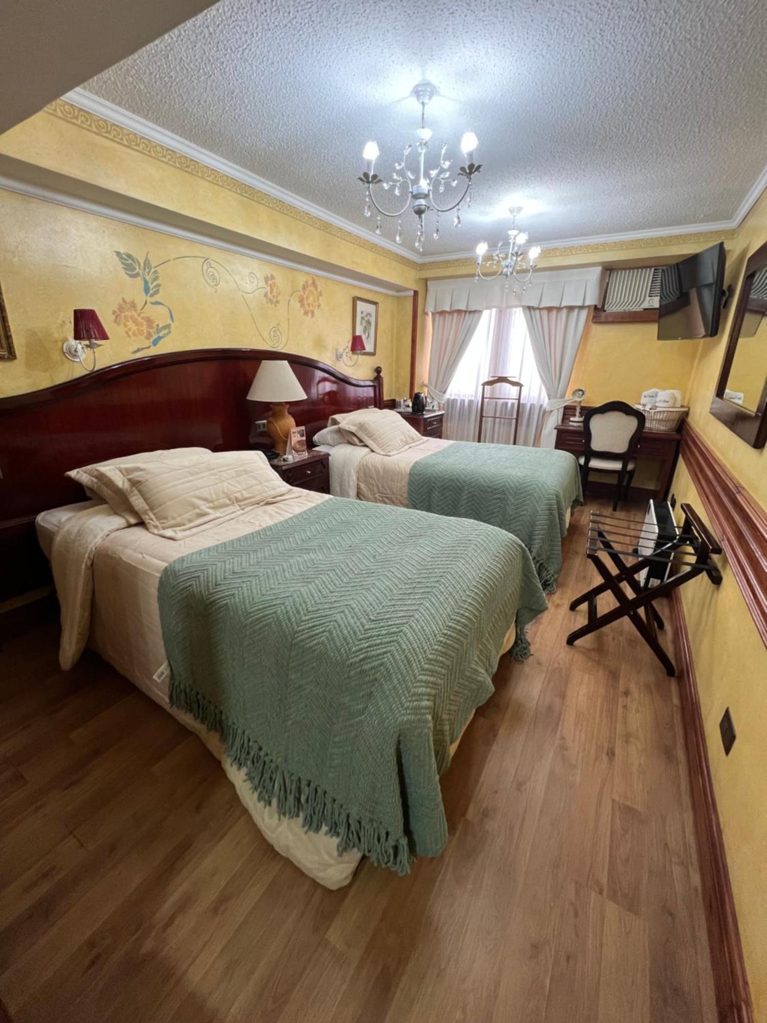 Hotel Ciudad De Vitoria — Fotos 3